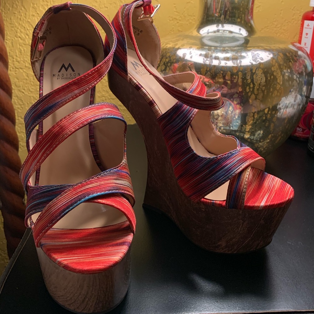 Multi colored strappy platform wedges